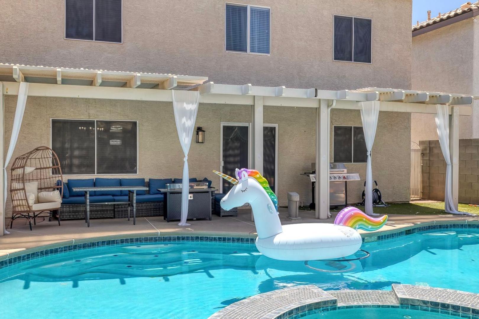 Modern Home In Las Vegas Near Strip With Pool And Jacuzzi エクステリア 写真